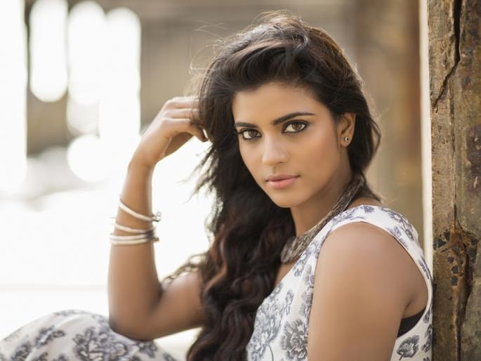 'Daddy' Aishwarya Rajesh Bhatite loud! Read detailed !! | ‘डॅडी’ची ऐश्वर्या राजेश भलतीच जोरात! वाचा सविस्तर!! 'Daddy' Aishwarya Rajesh Bhatite loud! Read detailed !! | ‘डॅडी’ची ऐश्वर्या राजेश भलतीच जोरात! वाचा सविस्तर!!