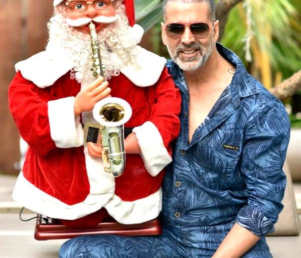 Akshay Kumar took a break from work and walked on Christmas Day | कामातून ब्रेक घेऊन अक्षय कुमार चालला ख्रिसमस व्हेकेशनवर