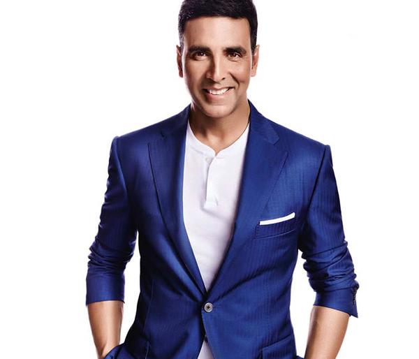 I like to laugh at myself - Akshay Kumar | मला स्वत:वर हसायला आवडते - अक्षय कुमार I like to laugh at myself - Akshay Kumar | मला स्वत:वर हसायला आवडते - अक्षय कुमार