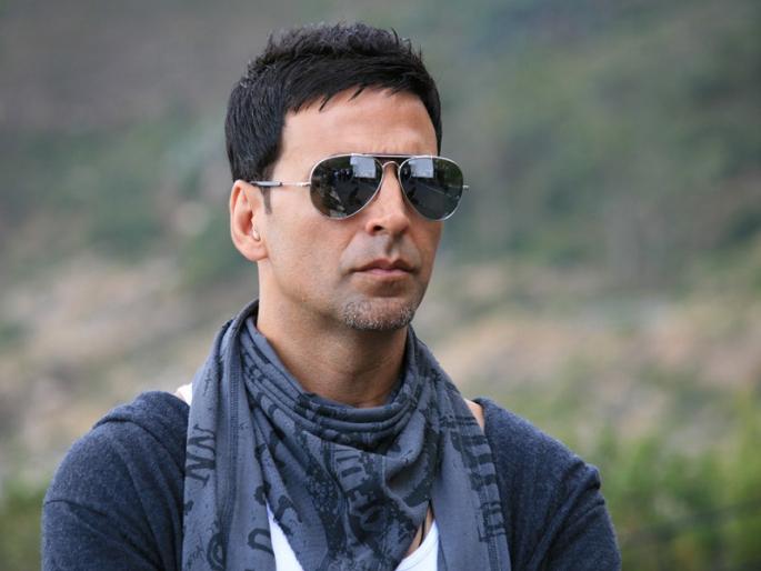 Impossible to do 'Dhoni' for Akshay | ​अक्षयसाठी ‘धोनी’साकरणे अशक्य