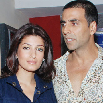 Akshay-Twinkle Dubai ... | अक्षय-ट्विंकल दुबईत... Akshay-Twinkle Dubai ... | अक्षय-ट्विंकल दुबईत...