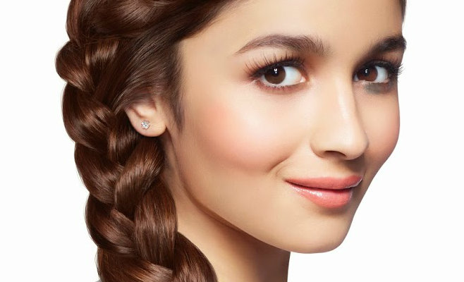 The skin is smooth, healthy and soft | त्वचा हवी नितळ, निरोगी व मुलायम The skin is smooth, healthy and soft | त्वचा हवी नितळ, निरोगी व मुलायम