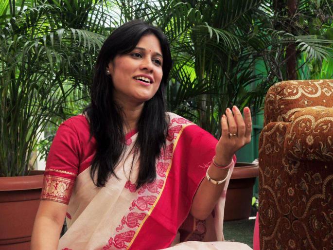 Debut of Amrita Natu's music director !! | गायिका अमृता नातूचे संगीत दिग्दर्शनात पदार्पण!! Debut of Amrita Natu's music director !! | गायिका अमृता नातूचे संगीत दिग्दर्शनात पदार्पण!!