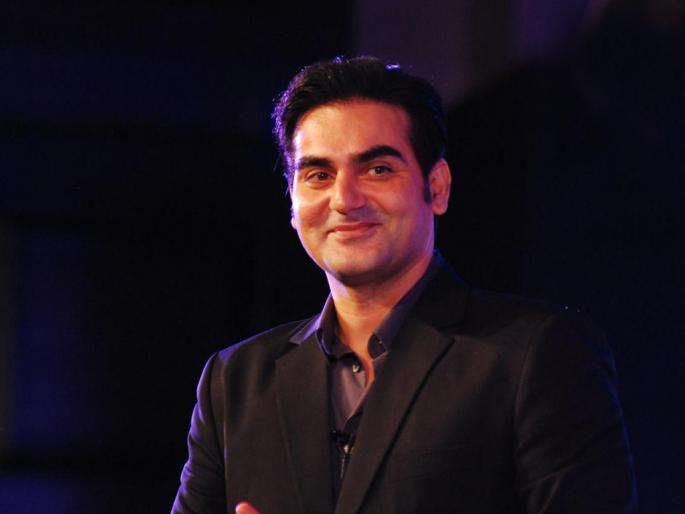 Arbaaz Khan to marry a foreign woman? | अरबाज खान विदेशी तरुणीसोबत करणार लग्न ? Arbaaz Khan to marry a foreign woman? | अरबाज खान विदेशी तरुणीसोबत करणार लग्न ?