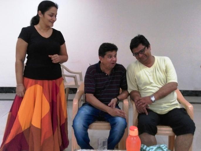 Guest reception meet | अतिथी रसिकांच्या भेटीला