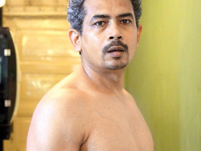 Atul Kulkarni is refusing to give such a bold film that the sensor board will listen to the name !! | अतुल कुलकर्णी करतोय इतका बोल्ड चित्रपट की, नाव ऐकताचं सेन्सॉर बोर्ड देणार नकार!! Atul Kulkarni is refusing to give such a bold film that the sensor board will listen to the name !! | अतुल कुलकर्णी करतोय इतका बोल्ड चित्रपट की, नाव ऐकताचं सेन्सॉर बोर्ड देणार नकार!!