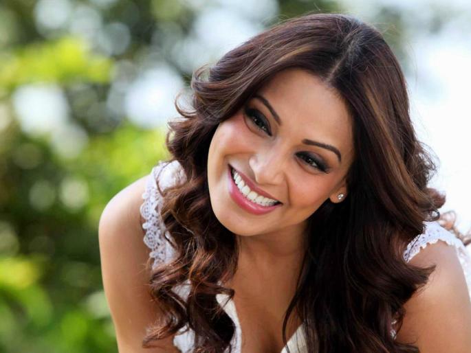 What is bipasha after marriage ?? | लग्नानंतर बिपाशा करतेय काय?? What is bipasha after marriage ?? | लग्नानंतर बिपाशा करतेय काय??