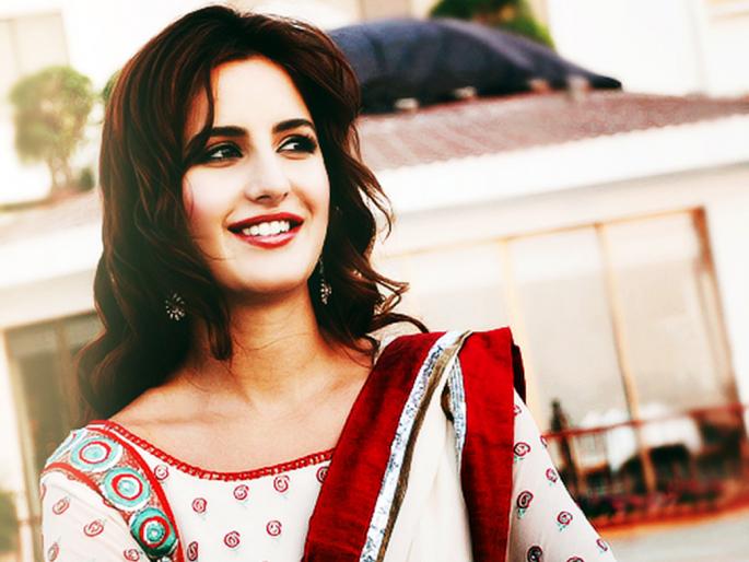 Katrina Kaif 'or' Rakhiyat Bollywood actor ... !! | कॅटरिना कैफ ‘या’ बॉलिवूड अभिनेत्याला बांधतेय राखी...!! Katrina Kaif 'or' Rakhiyat Bollywood actor ... !! | कॅटरिना कैफ ‘या’ बॉलिवूड अभिनेत्याला बांधतेय राखी...!!