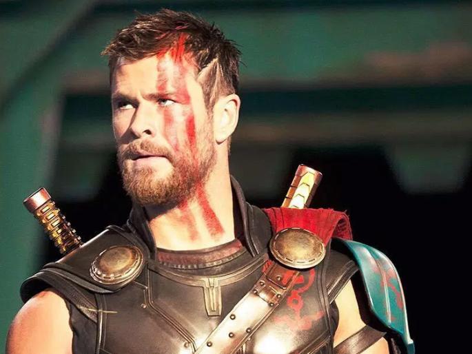 Avenger Star Chris Hemsworth says, 'Like mobile addiction drug addiction'! | अॅव्हेंजर स्टार क्रिस हेम्सवर्थ म्हणतो, ‘मोबाइलचा लळा ड्रग्सच्या व्यसनाप्रमाणे’! Avenger Star Chris Hemsworth says, 'Like mobile addiction drug addiction'! | अॅव्हेंजर स्टार क्रिस हेम्सवर्थ म्हणतो, ‘मोबाइलचा लळा ड्रग्सच्या व्यसनाप्रमाणे’!