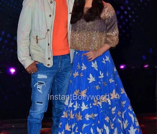 Ash threw on 'Dhoom Maachale' .... | ‘धूम मचाले’ वर थिरकली ऐश.... Ash threw on 'Dhoom Maachale' .... | ‘धूम मचाले’ वर थिरकली ऐश....