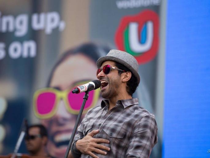 Farhan says, I never do a film for awards | फरहान म्हणतो, मी कधीही पुरस्कारांसाठी सिनेमा करत नाही Farhan says, I never do a film for awards | फरहान म्हणतो, मी कधीही पुरस्कारांसाठी सिनेमा करत नाही