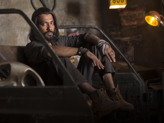 It was difficult to identify Dharmesh in the new look | नव्या लूकमध्ये धर्मेशला ओळखणंही झाले कठीण It was difficult to identify Dharmesh in the new look | नव्या लूकमध्ये धर्मेशला ओळखणंही झाले कठीण