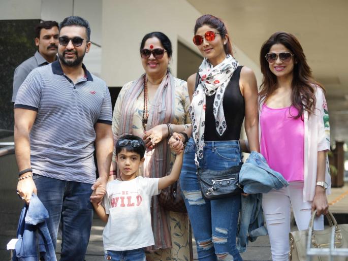 Shilpa Shetty and her family and dia Mirza spotted at bandra | Shilpa shetty and her family and dia Mirza spotted at bandra