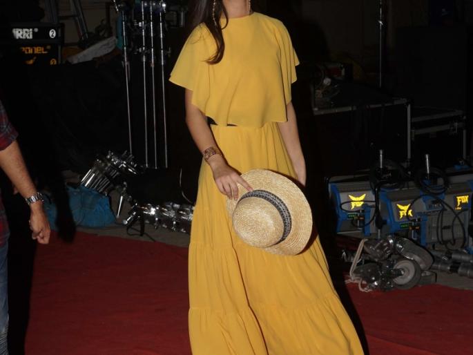 Ami Jackson spotted at Mahboob | Ami jacksan spoted at mahboob