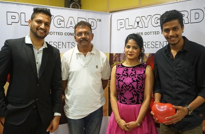 Live Inn is the next stage of love - director Praveen Karele | लिव्ह इन म्हणजे प्रेमाच्या पुढचा टप्पा - दिग्दर्शक प्रवीण कारळे