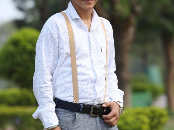 The teacher comes to teach Damanpreet, on the sets of the series | दमनप्रीतला शिकवण्यासाठी शिक्षकच येतात मालिकेच्या सेटवर The teacher comes to teach Damanpreet, on the sets of the series | दमनप्रीतला शिकवण्यासाठी शिक्षकच येतात मालिकेच्या सेटवर