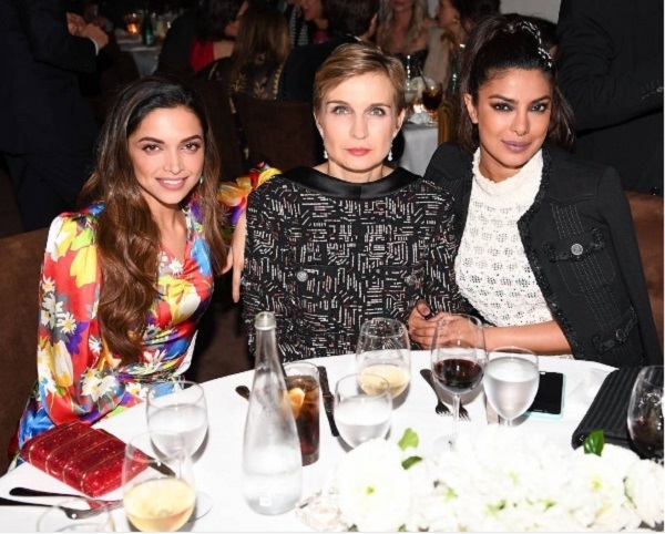OSCARS 2017: Priyanka Chopra and Deepika Padukone will participate in 'Oscar' ceremony? | OSCARS 2017 : ‘आॅस्कर’ सोहळ्यात प्रियंका चोपडाबरोबरच दीपिका पादुकोनही होणार सहभागी? OSCARS 2017: Priyanka Chopra and Deepika Padukone will participate in 'Oscar' ceremony? | OSCARS 2017 : ‘आॅस्कर’ सोहळ्यात प्रियंका चोपडाबरोबरच दीपिका पादुकोनही होणार सहभागी?
