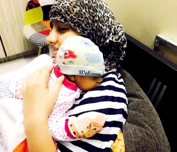 Dipika Singh shared her first photo | दिपिका सिंगने शेअर केला बाळाचा पहिला फोटो Dipika Singh shared her first photo | दिपिका सिंगने शेअर केला बाळाचा पहिला फोटो