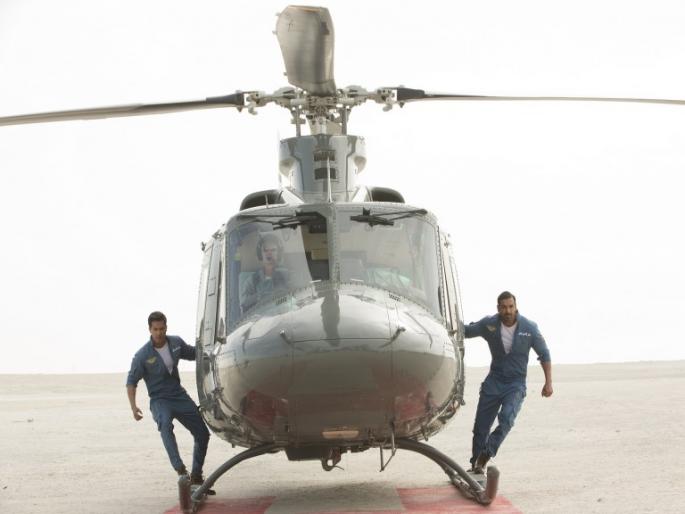 Will Varun-John make live stunts? | वरूण-जॉन करणार लाईव्ह स्टंट ? Will Varun-John make live stunts? | वरूण-जॉन करणार लाईव्ह स्टंट ?