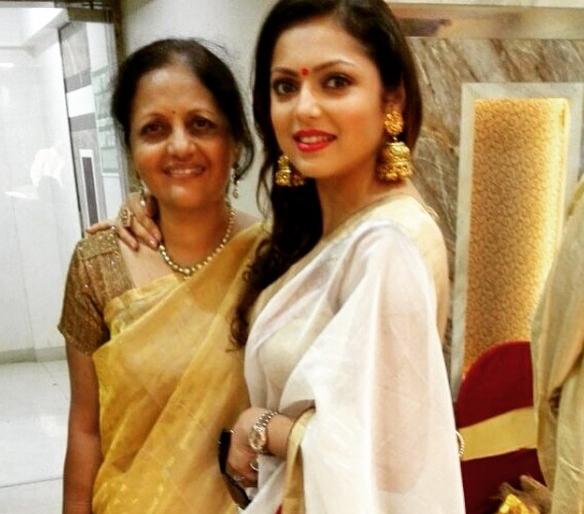 What is the sight of Miss Mother? | दृष्टी का करतेय आईला मिस? What is the sight of Miss Mother? | दृष्टी का करतेय आईला मिस?