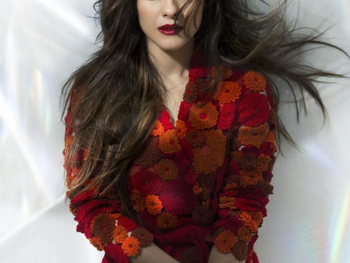 Kajol says, 'I am satisfied' | काजोल म्हणतेय,‘ मी समाधानी ’