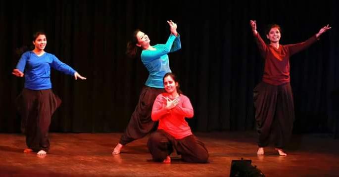 "Theater of Relevance Theater ... Beauty Studies" | "थिएटर ऑफ रेलेवन्स नाट्यतत्व ...सौन्दर्यशास्त्र" "Theater of Relevance Theater ... Beauty Studies" | "थिएटर ऑफ रेलेवन्स नाट्यतत्व ...सौन्दर्यशास्त्र"