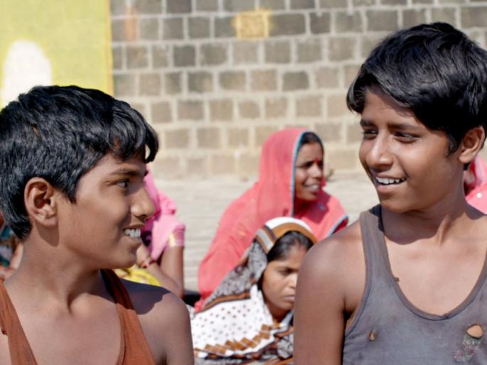 On the screen of 'Mantra-Pappa' friendship wall | मन्या-पप्याच्या ‘दोस्तीचा घाट’रूपेरी पडद्यावर