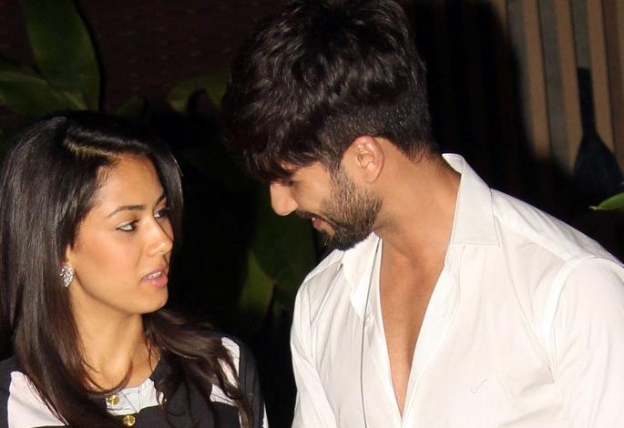 Shahid-Meera romantic lunch date ... | शाहिद-मीरा रोमँटिक लंच डेटवर... Shahid-Meera romantic lunch date ... | शाहिद-मीरा रोमँटिक लंच डेटवर...