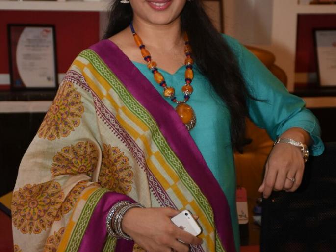 Girija again on the small screen | गिरिजा पुन्हा छोट्या पडद्यावर Girija again on the small screen | गिरिजा पुन्हा छोट्या पडद्यावर
