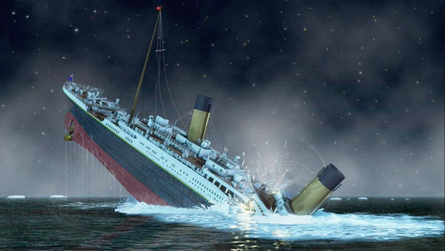 Titanic drowned in three feet of water | तीन फुट पाण्यात बुडाले टायटॅनिक