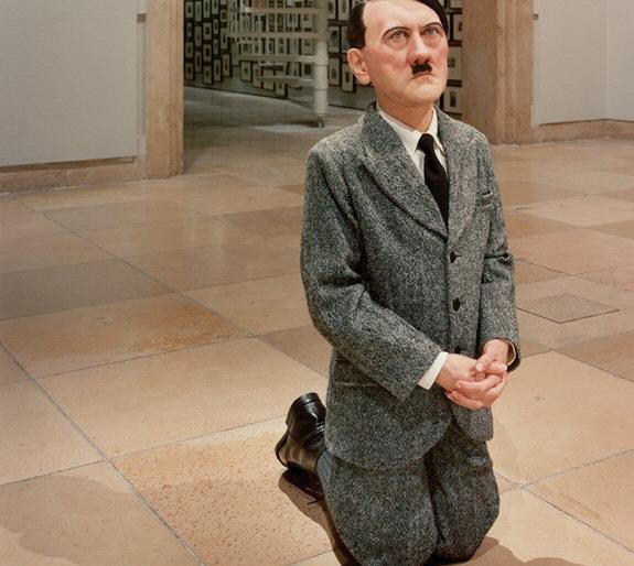 Hitler's Statue Auctioned 114 Crore | ​हिटलरच्या मूर्तिचा 114 कोटींमध्ये लिलाव