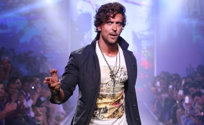 In the IPL 2018, Thiranarar '' actress, on stage with Hrithik Roshan | आयपीएल 2018मध्ये ऋतिक रोशनसोबत स्टेजवर थिरकरणार 'ही' अभिनेत्री