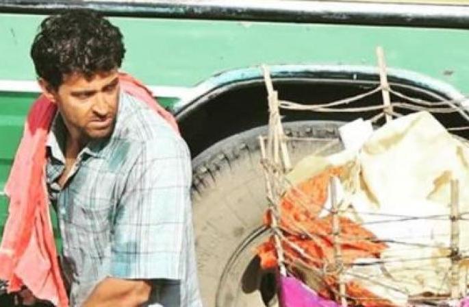 10 crores set for Hrithik Roshan's 'Super 30' in Mumbai | हृतिक रोशनच्या 'सुपर ३०' साठी मुंबईत लागणार १० कोटींचा सेट