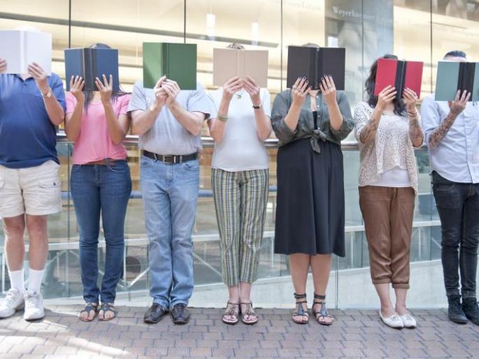 Human Library in Israel | इस्रायलमध्ये मानव ग्रंथालय Human Library in Israel | इस्रायलमध्ये मानव ग्रंथालय