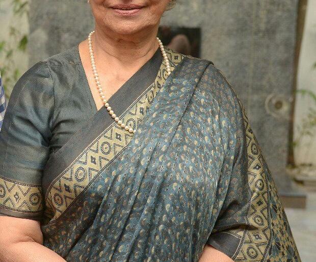 Waheeda Rehman's 'Imphal' celebrates the night of Sajal-sur Jyotsna National Music Award ceremony! | वहिदा रहमान यांच्या ‘रूपेरी’आठवणींनी सजली सूर ज्योत्स्ना राष्ट्रीय संगीत पुरस्कार सोहळ्याची रात्र! Waheeda Rehman's 'Imphal' celebrates the night of Sajal-sur Jyotsna National Music Award ceremony! | वहिदा रहमान यांच्या ‘रूपेरी’आठवणींनी सजली सूर ज्योत्स्ना राष्ट्रीय संगीत पुरस्कार सोहळ्याची रात्र!