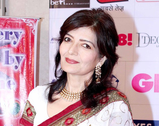 OMG: Porn video sent to 53-year-old Sonu Walia; | OMG : ५३ वर्षीय सोनू वालियाला पाठविले अश्लील व्हिडीओ, गुन्हा दाखल!