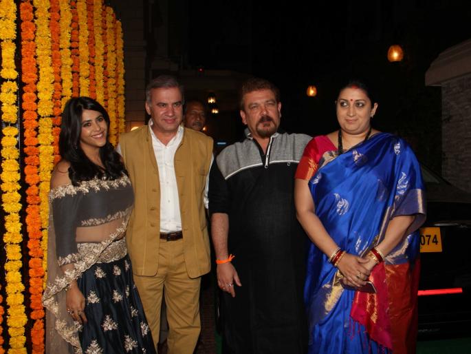 Bollywood at Ekta Kapoor's Diwali party | Bollywood at Ekta Kapoor's Diwali party