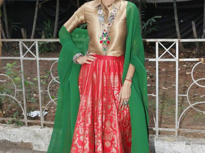 Shilpa Shetty Looks Stunning at R K Studio | Shilpa Shetty Looks Stunning at R K Studio