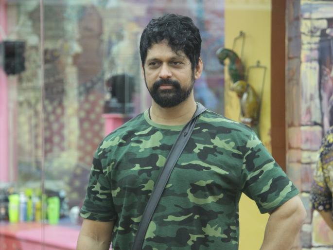 Rajesh Shringarpura showcased the Big Boss's outdoors road! | राजेश शृंगारपुरेला प्रेक्षकांनी दाखवला बिग बॉसच्या घराबाहेरचा रस्ता! Rajesh Shringarpura showcased the Big Boss's outdoors road! | राजेश शृंगारपुरेला प्रेक्षकांनी दाखवला बिग बॉसच्या घराबाहेरचा रस्ता!