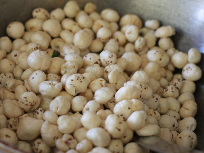 YOUNG LOOK: Eat butter if you want young! | YOUNG LOOK : तरुण दिसायंचय तर लोणी खा ! YOUNG LOOK: Eat butter if you want young! | YOUNG LOOK : तरुण दिसायंचय तर लोणी खा !