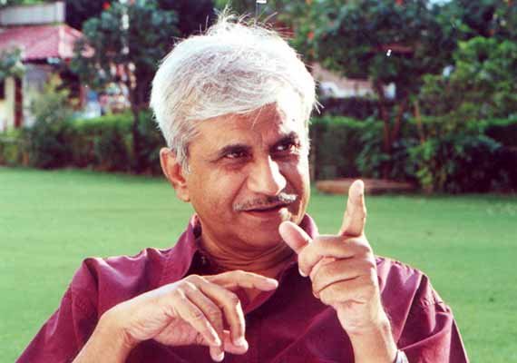 Only the right to give certification to the censor board - Dr. Jabbar Patel | सेन्सॉर बोर्डाला फक्त प्रमाणपत्र देण्याचा अधिकार – डॉ. जब्बार पटेल