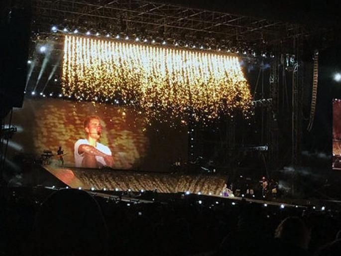 LIVE: The Dangerous Performance of Justin Bieber; Fan's single call !! | LIVE : जस्टिन बीबरचा धमाकेदार परफॉर्मन्स; फॅन्सचा एकच कल्लोळ!! LIVE: The Dangerous Performance of Justin Bieber; Fan's single call !! | LIVE : जस्टिन बीबरचा धमाकेदार परफॉर्मन्स; फॅन्सचा एकच कल्लोळ!!