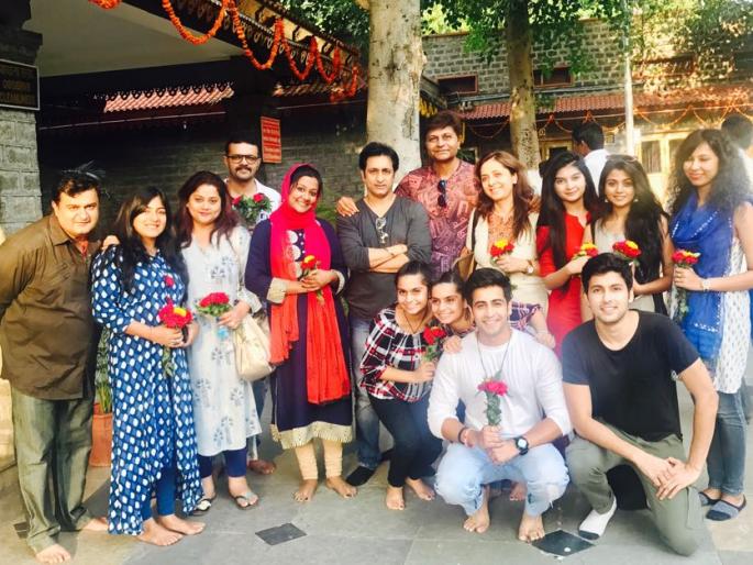 As a result, the 'GGM' team went to Shirdi and blessed the Saibaba! | म्हणून ‘जीजी माँ’मालिकेच्या टीमने शिर्डीला जाऊन घेतले साईबाबांचे आशिर्वाद! As a result, the 'GGM' team went to Shirdi and blessed the Saibaba! | म्हणून ‘जीजी माँ’मालिकेच्या टीमने शिर्डीला जाऊन घेतले साईबाबांचे आशिर्वाद!