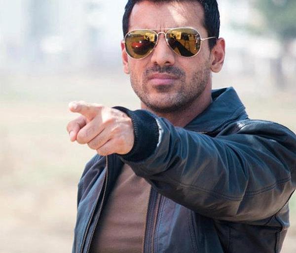 Did you see John Abraham's elite house? | ​जॉन अब्राहमच्या अलिशान घराचे फोटो तुम्ही पाहिलेत का?