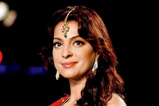 But because of this reason, 'Priyanka to Karamat Tak' was afraid before the release of the movie, Juhi Chawla! | तर 'या' कारणामुळे 'कयामत से कयामत तक' चित्रपट रिलीज होण्याआधी घाबरली होती जुही चावला !