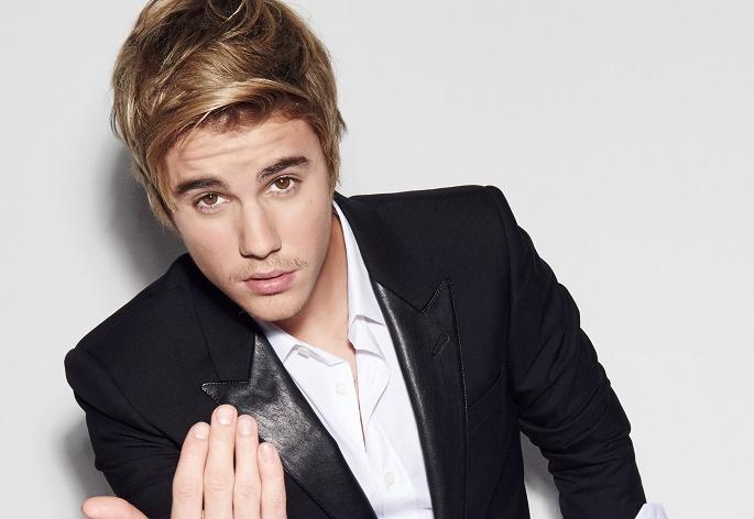 Celebrate New Year with Justin Bieber? Then give it three and a half million | ​जस्टिन बीबरसोबत न्यू इअर साजरा करायचा? मग साडे तीन कोटी द्या
