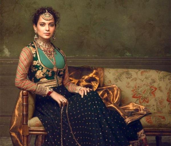 Kangna Ranaut has finally spoken on the ongoing controversy about Manikarnika's film | ​मणिकर्णिका चित्रपटाला घेऊन सुरू असलेला विवादावर अखेर बोलली कंगना राणौत