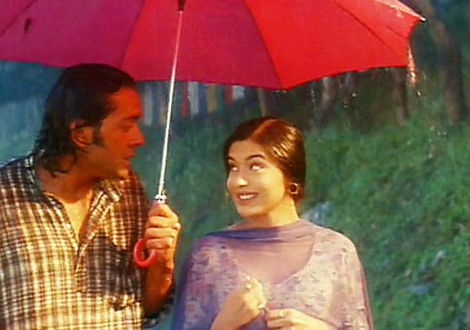 And the director got angry with the actress's hand! Bobby Deol said 20 years ago! | अन् दिग्दर्शकाने संतापून घेतला ‘या’ अभिनेत्रीच्या हाताला चावा! बॉबी देओलने सांगितलेला २० वर्षांपूर्वीचा किस्सा! And the director got angry with the actress's hand! Bobby Deol said 20 years ago! | अन् दिग्दर्शकाने संतापून घेतला ‘या’ अभिनेत्रीच्या हाताला चावा! बॉबी देओलने सांगितलेला २० वर्षांपूर्वीचा किस्सा!