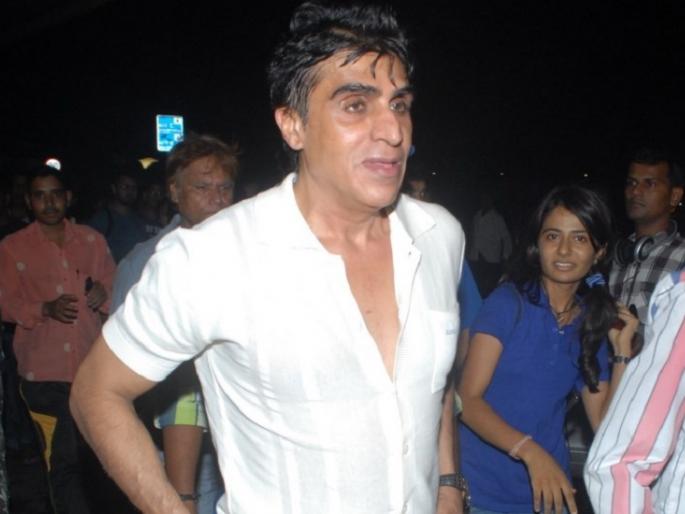 Shahrukh Khan's best friend Karim Morani has been accused of rape! | शाहरुख खानचा बेस्ट फ्रेंड करीम मोरानीवर बलात्काराचा आरोप! Shahrukh Khan's best friend Karim Morani has been accused of rape! | शाहरुख खानचा बेस्ट फ्रेंड करीम मोरानीवर बलात्काराचा आरोप!