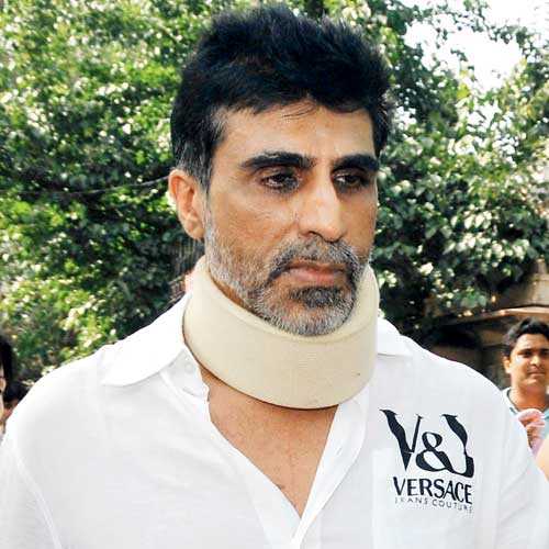 Rape Case: Producer Karim Morani's bail application rejects; Police ordered to surrender! | Rape Case : निर्माता करीम मोरानीचा जामीन अर्ज फेटाळला; पोलिसांना सरेंडर होण्याचे दिले आदेश! Rape Case: Producer Karim Morani's bail application rejects; Police ordered to surrender! | Rape Case : निर्माता करीम मोरानीचा जामीन अर्ज फेटाळला; पोलिसांना सरेंडर होण्याचे दिले आदेश!